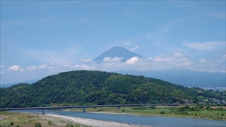 富士川楽座全景