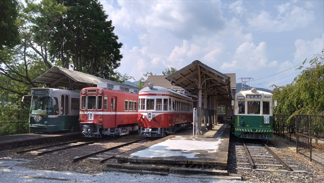 旧名鉄美濃駅