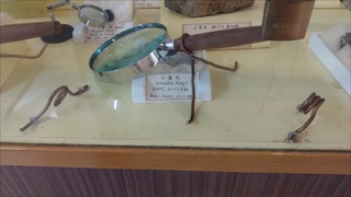 東栄町立博物館・ずれた拡大鏡